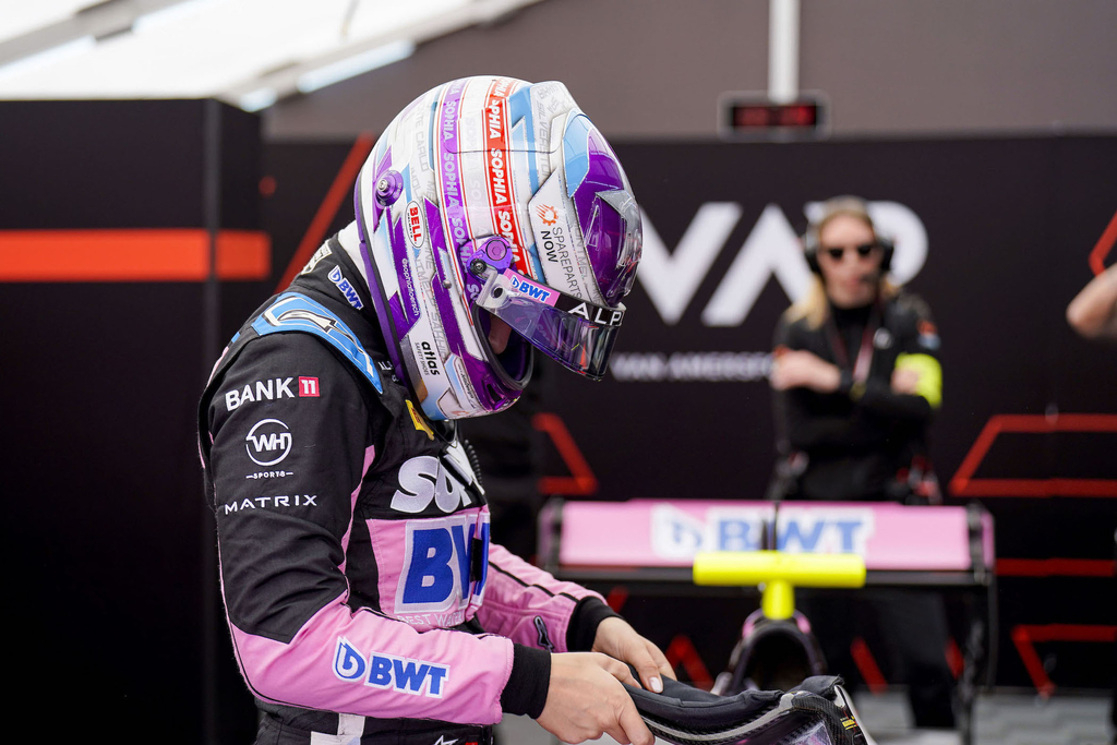 Sophia Floersch wearing helmet at FIA Formula 3 Championship.